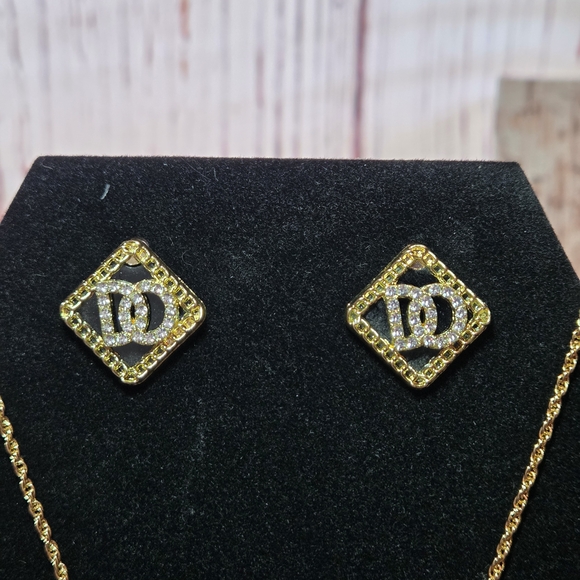 Gold Tone and Crystal Square Earrings - Picture 1 of 3